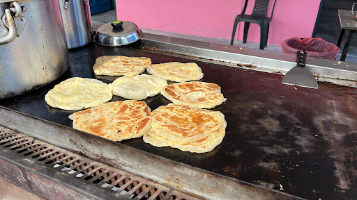 Q&Q Murtabak & Roti Canai