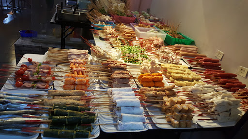Mosel Western & Fusion Cuisine
