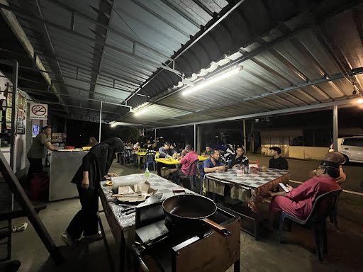 Warung Roti Canai Mie Pulau Manis Serada