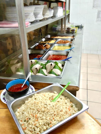 Kedai Sarapan Pagi Pak Bakar