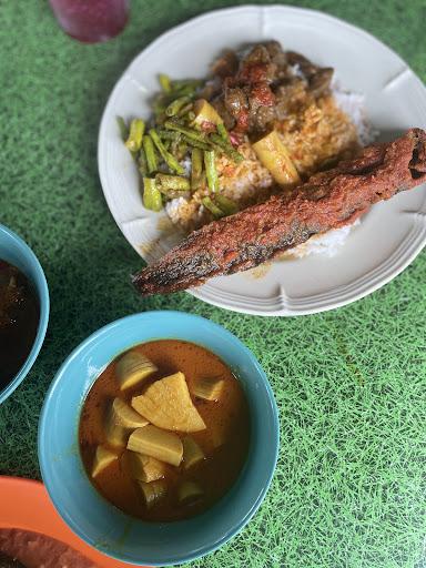 Rendang Itik & Nasi Campur