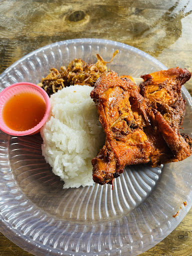 Mak Teh Pulut Ayam