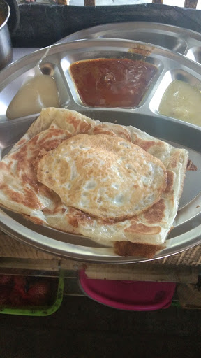 Warong roti canai