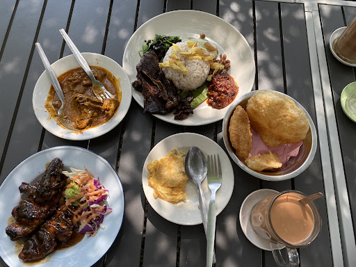 Kafe Kampung Kaw