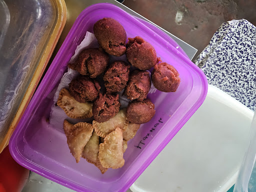 Arora Kedai Makan