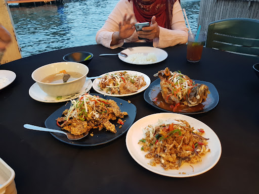 Anjung D'Samudera Seafood Restoran