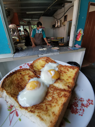 Omak Den Cafe