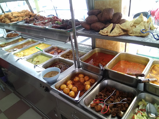 Kari Kepala Ikan Salim Restaurant