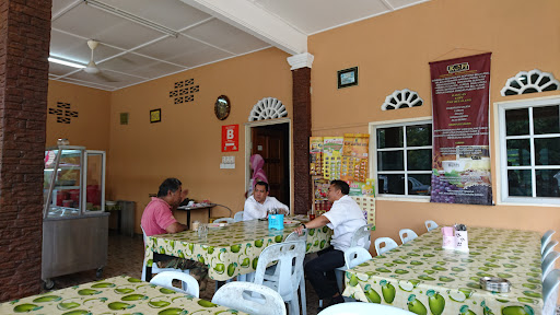 Restoran Abe Mie & Kak Dah (Kedai Sarapan Sedap Kg Pisang)