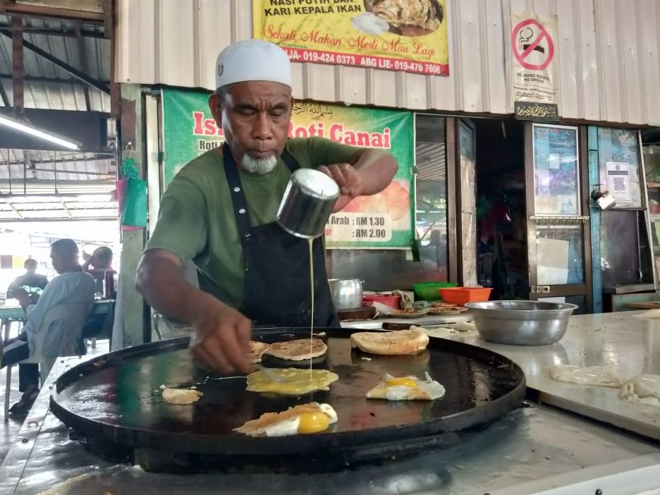 Ismail Kedai Roti Canai 1 ismail kedai roti canai