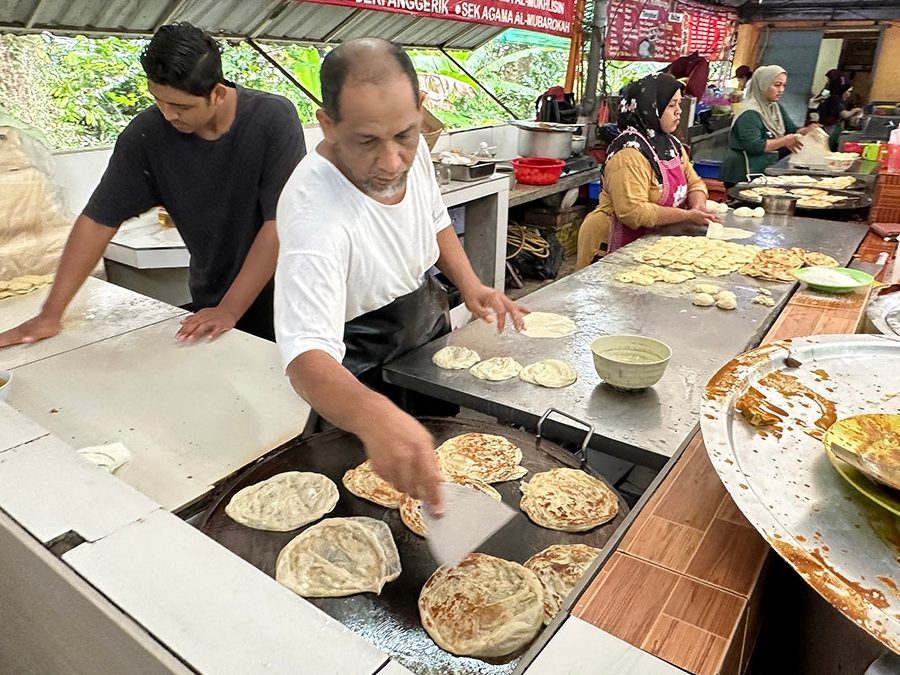 Kedai Roti Canai Kari Kambing Mak Jamil 1 kedai roti canai kari kambing mak jamil